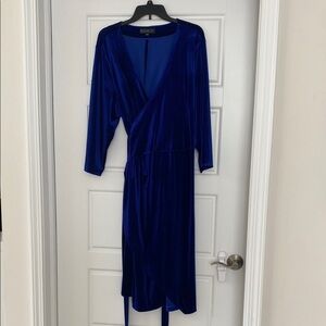 Eloquii Royal Blue Velvet Long Sleeve Dress